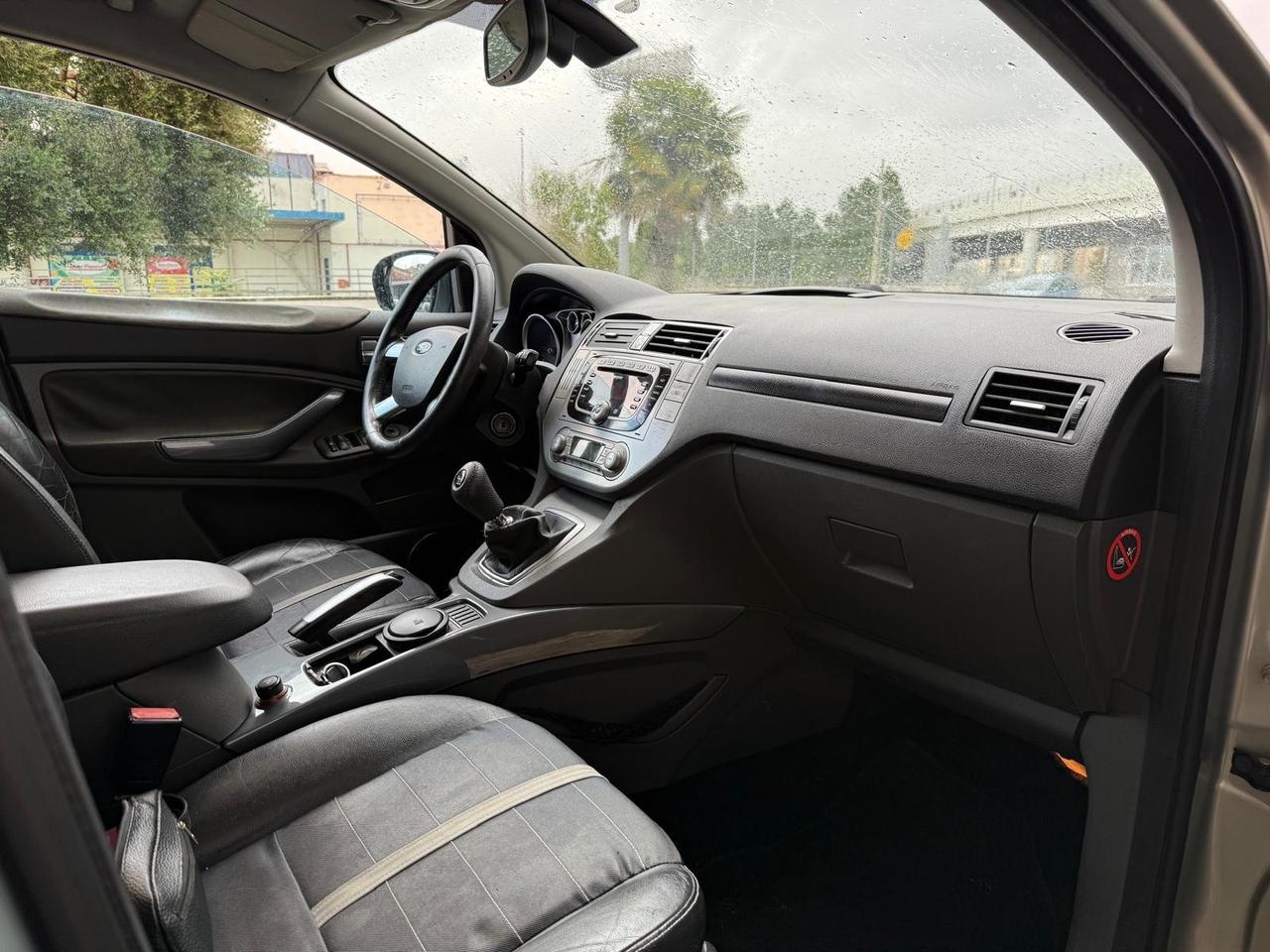 Ford Kuga 2.0 TDCi 136 CV Titanium in ottime condizioni