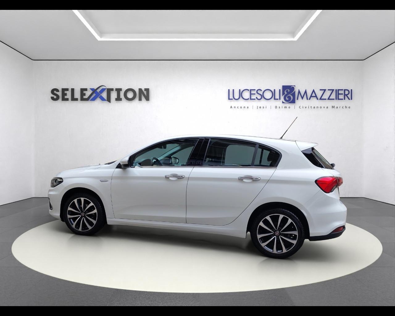 FIAT Tipo (2015-->) - Tipo 1.3 Mjt S&S 5 porte Lounge