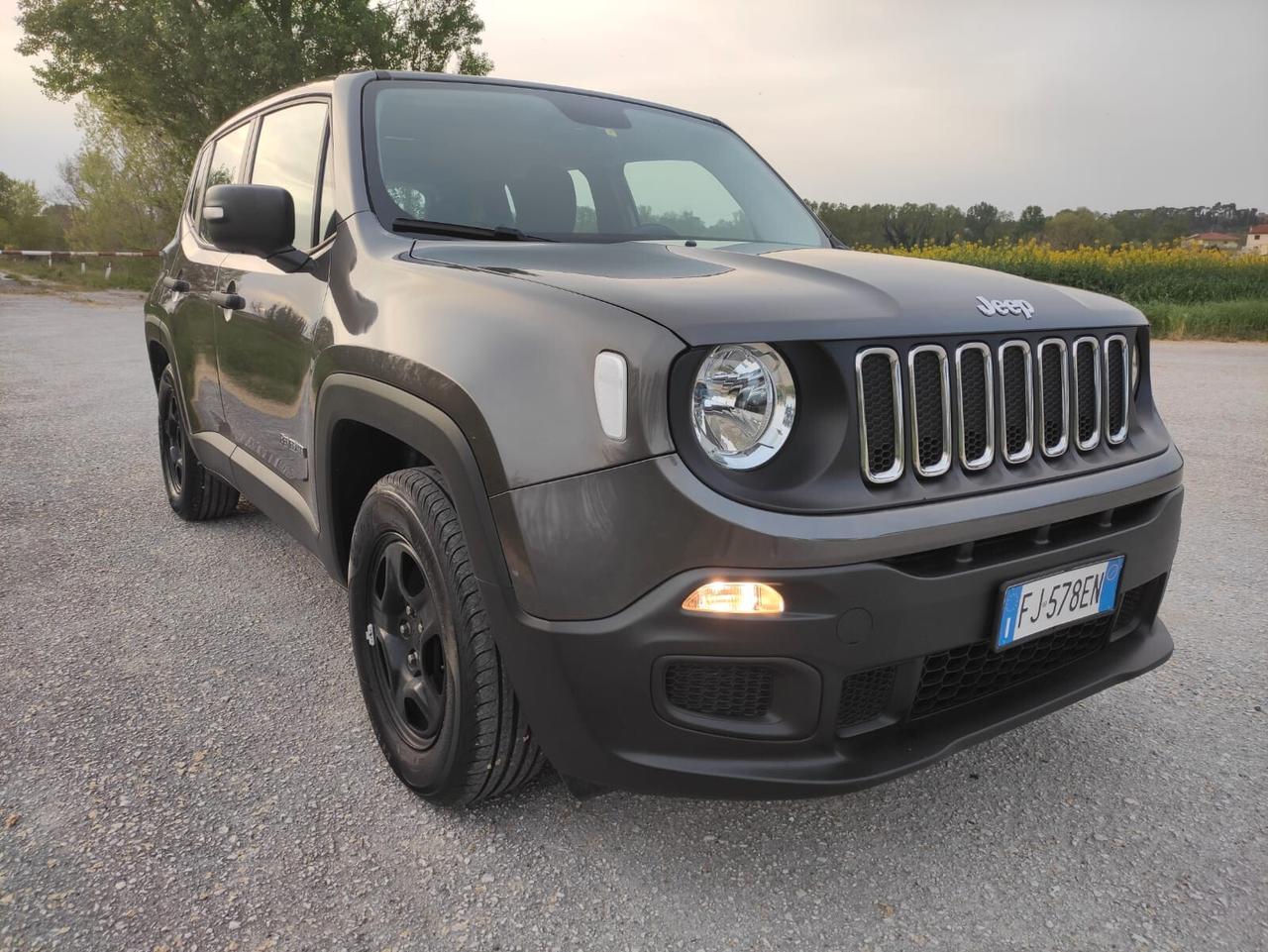 Jeep Renegade 1.6 E-TorQ EVO Sport GPL