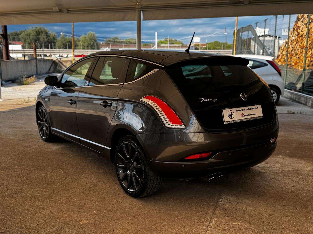 Lancia Delta 1.9 MJT Twinturbo S 190 Cv - 2013