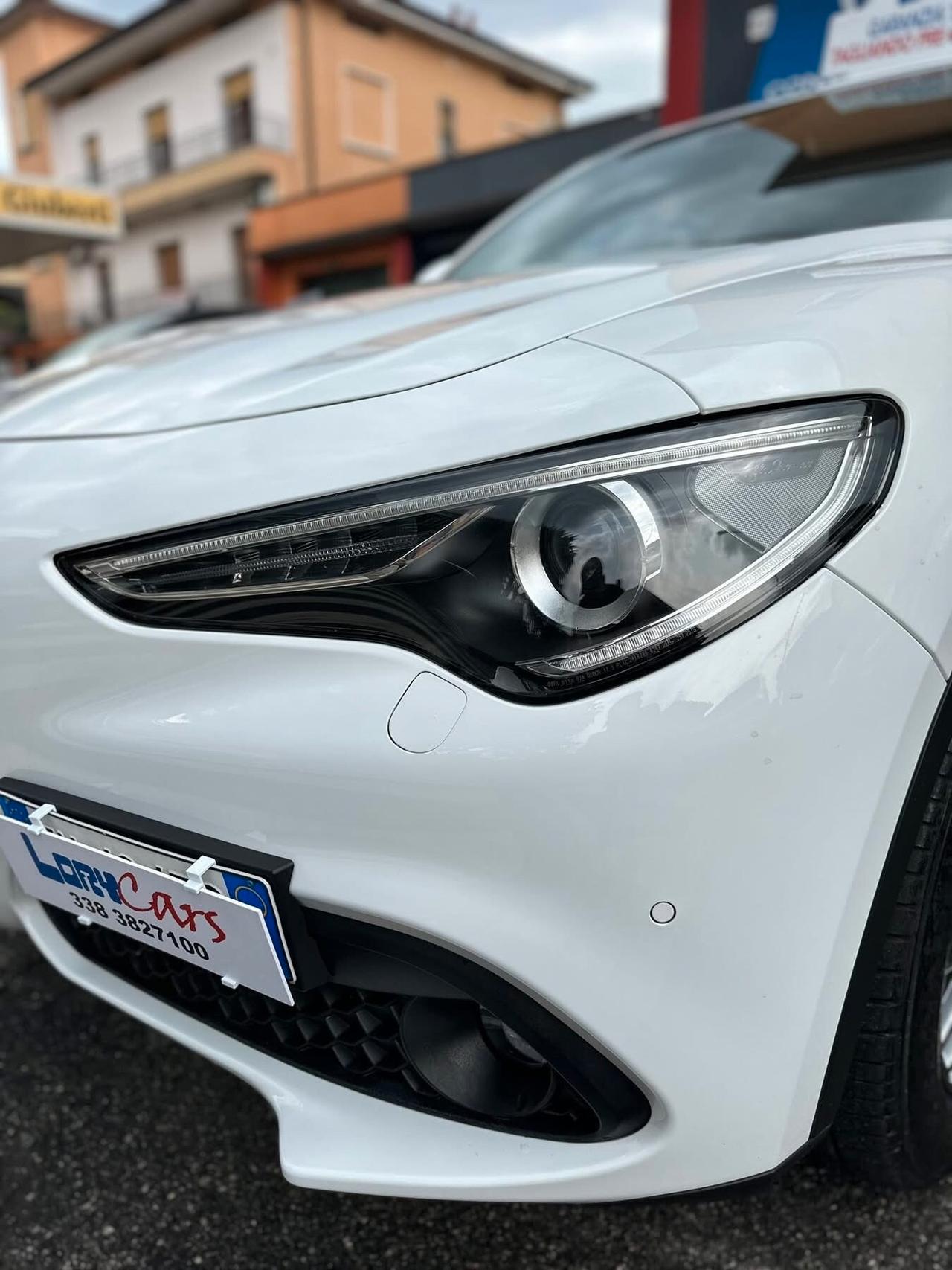 Alfa Romeo Stelvio 2.2 Turbodiesel 210 CV AT8 Q4 Super