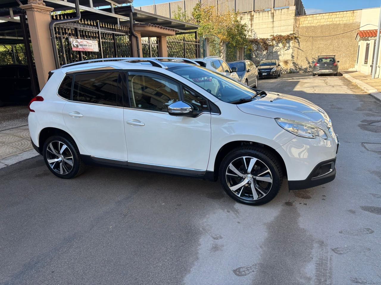 Peugeot 2008 1.6 e-HDi 92 CV Stop&Start Allure TETTO