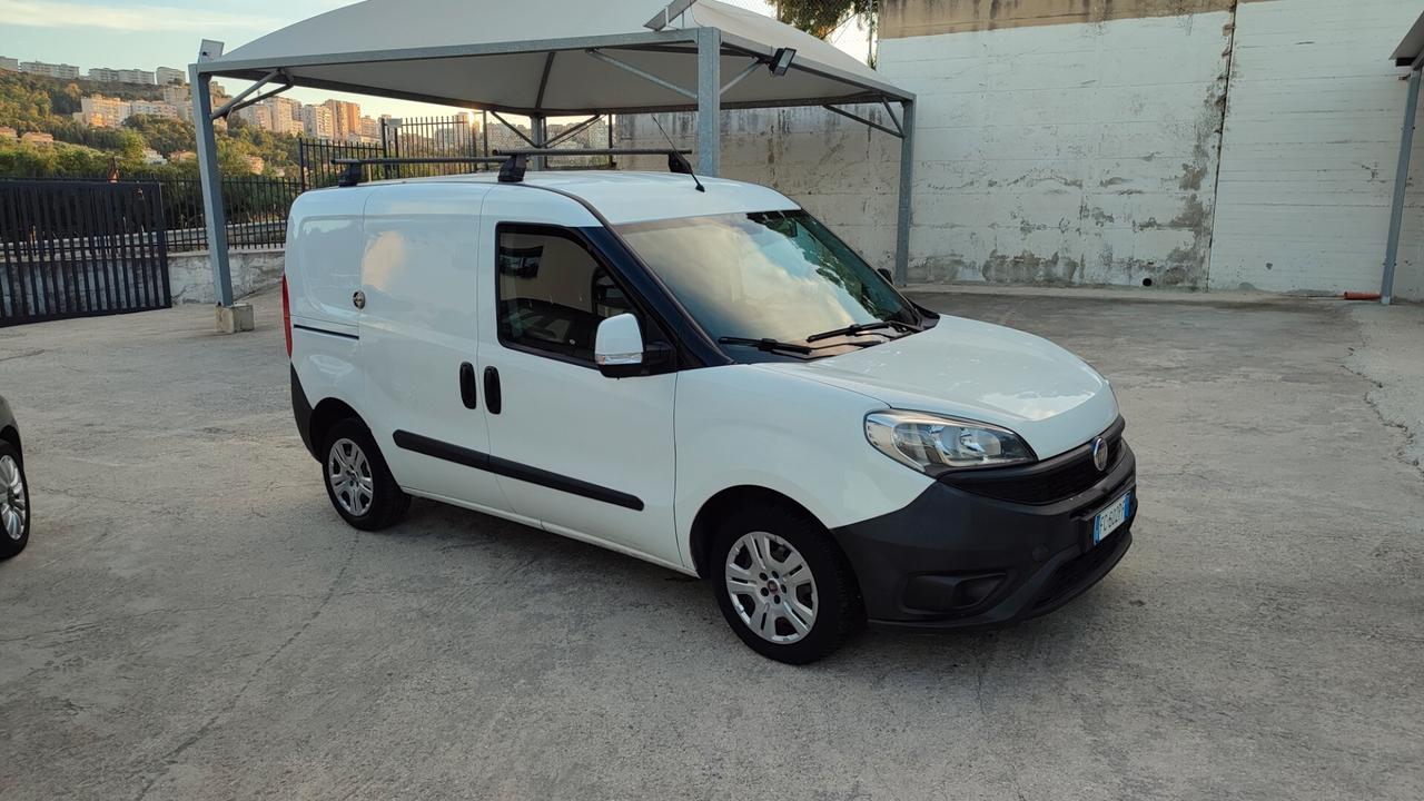 Fiat Doblo 1.6 MJT - 3 POSTI -
