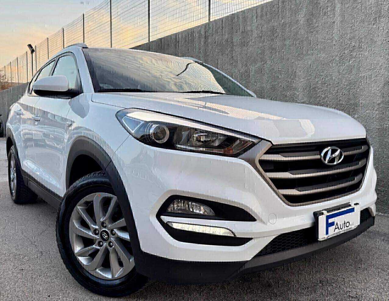 Hyundai Tucson 1.7 CRDi,Navi,Retrocamera,Led diurni,ecc.