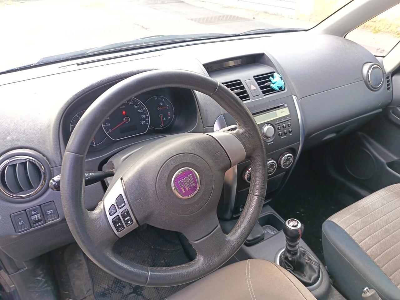 Fiat Sedici 1.9 MJT 4x4 Emotion