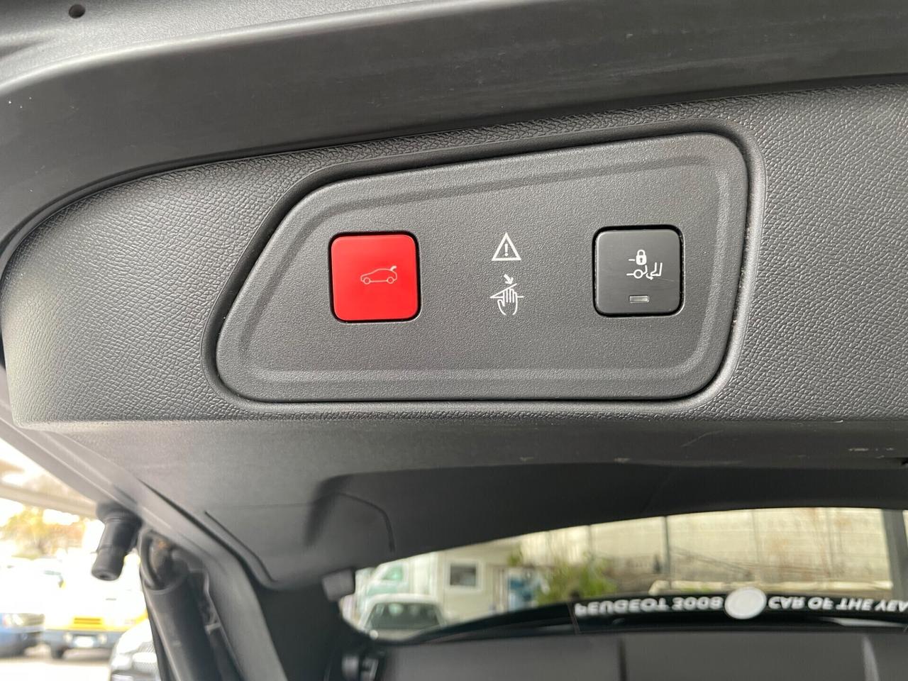 Peugeot 3008 BlueHDi 180 S&S EAT8 GT TETTO