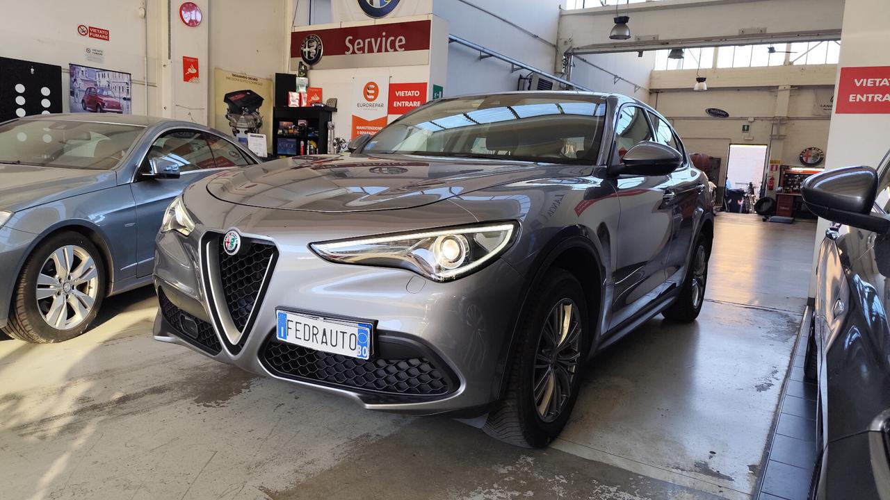 Alfa Romeo Stelvio 2.2 Turbodiesel 190 CV AT8 Q4 Business