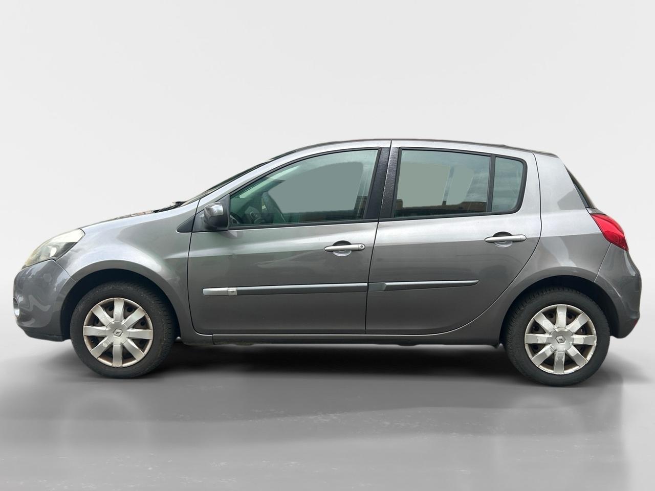 Renault Clio 1.2 16V 5 porte Dynamique