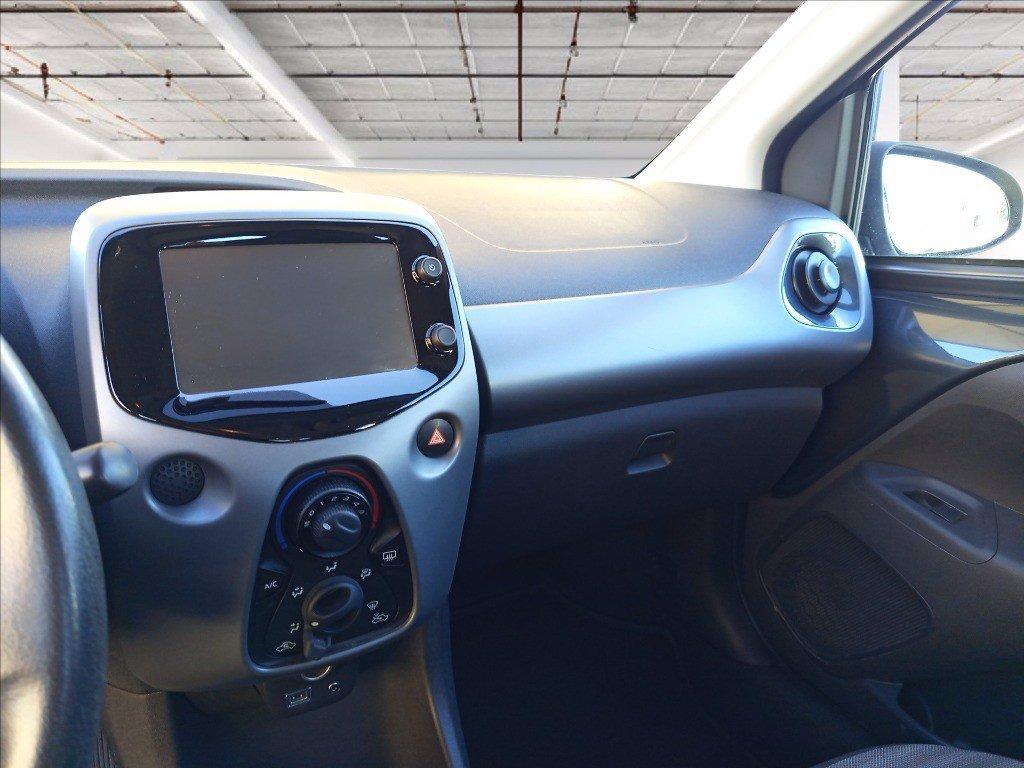 TOYOTA Aygo 5p 1.0 x-business m-mt 72cv del 2019