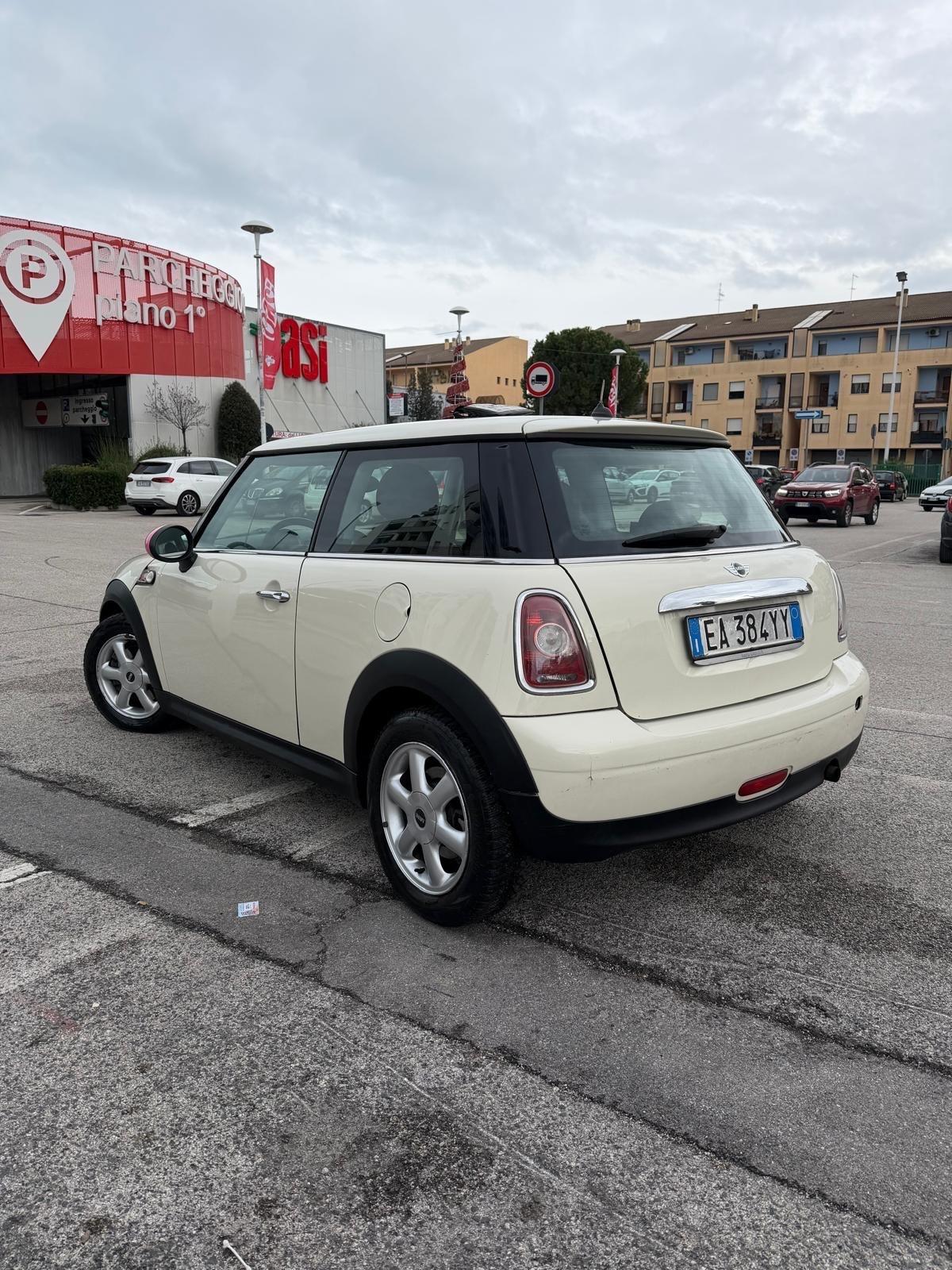 Mini 1.4 16V One