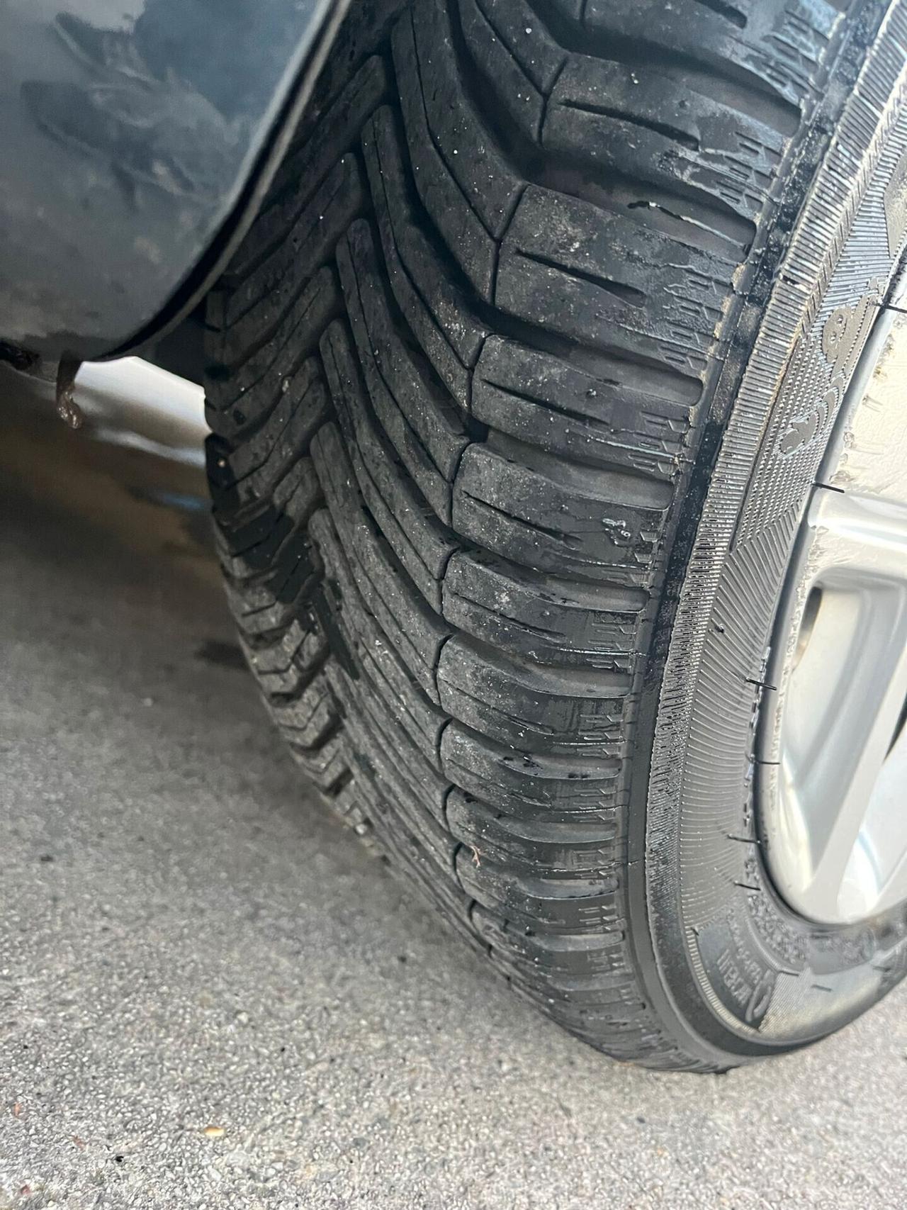 Hyundai i10 1.0 BENZ X NEOP 40.000 KM