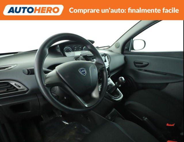 LANCIA Ypsilon 1.2 69 CV 5 porte Silver