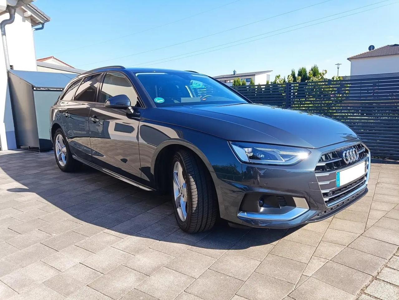 Audi A4 Avant 35 TFSI S tronic Business - Nessun vincolo -