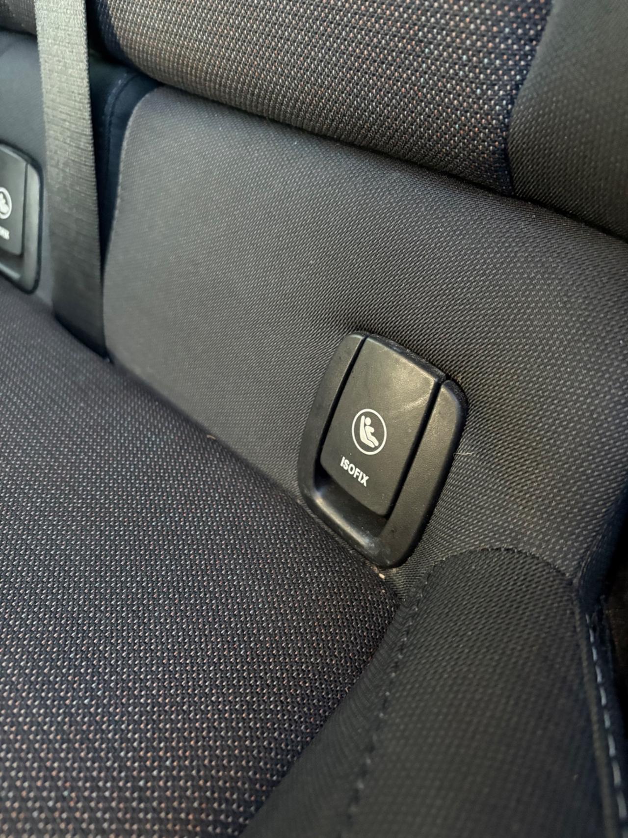 Mini 1.5 Cooper D 5 porte