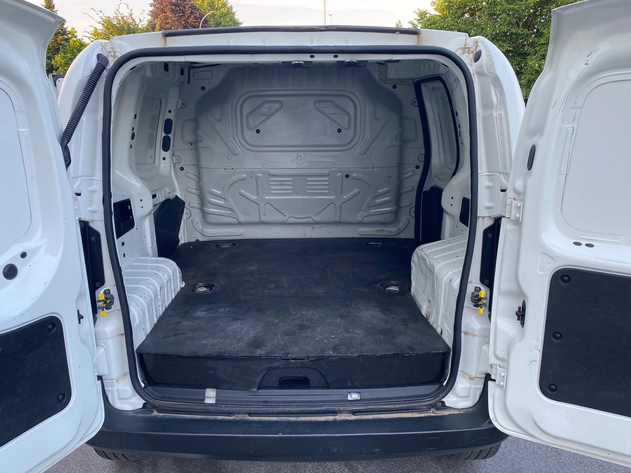 Fiat Fiorino 1.4 8V CNG 70CV Cargo SX