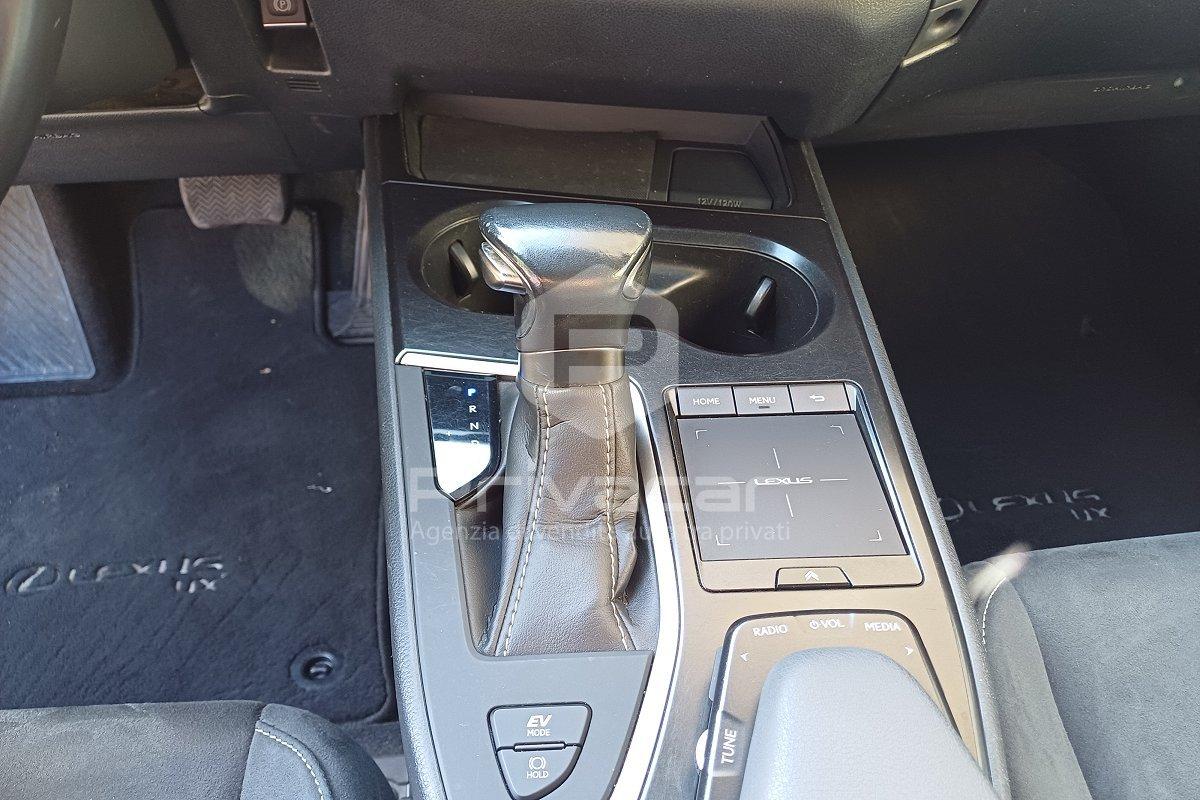 LEXUS UX Hybrid Premium