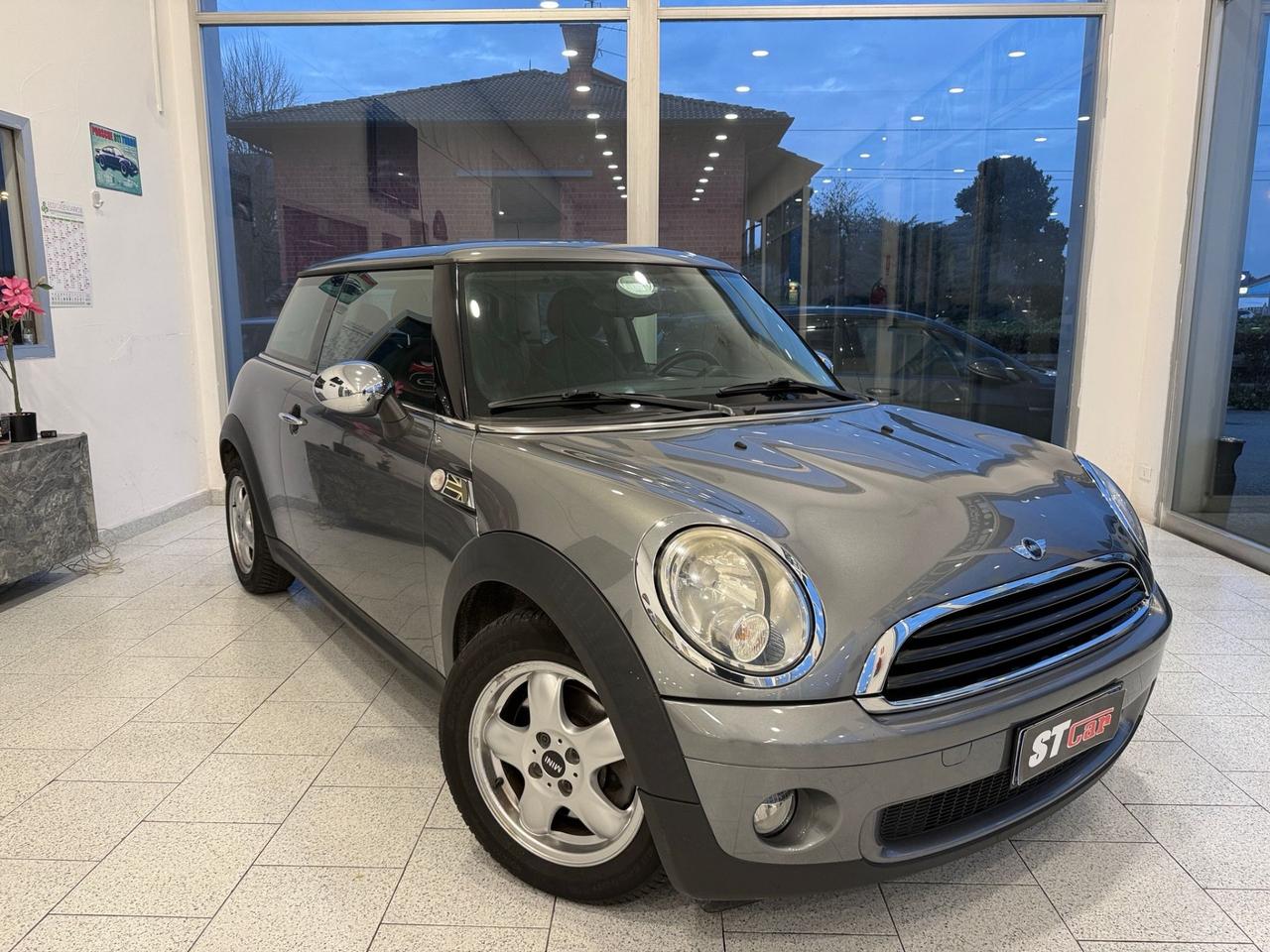 Mini Cooper One 1.4 75cv