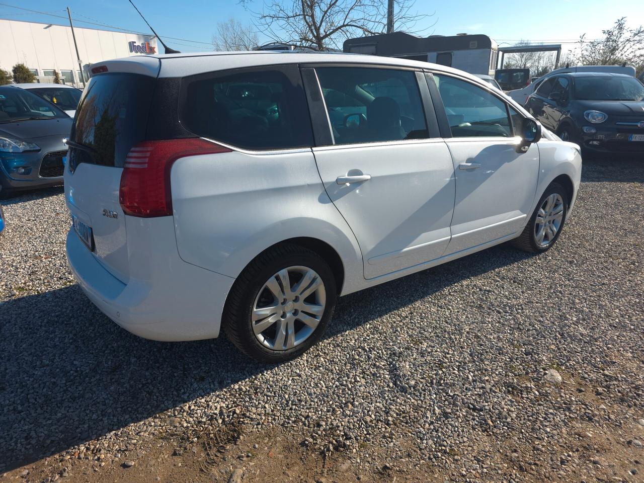 Peugeot 5008 BlueHDi 120 S&S Allure