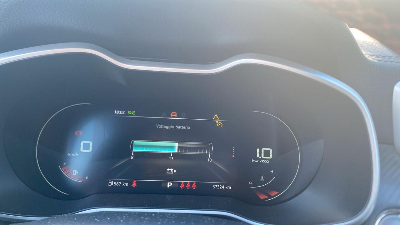 Mg ZS LUXURY PASSAGGIO INCLUSO