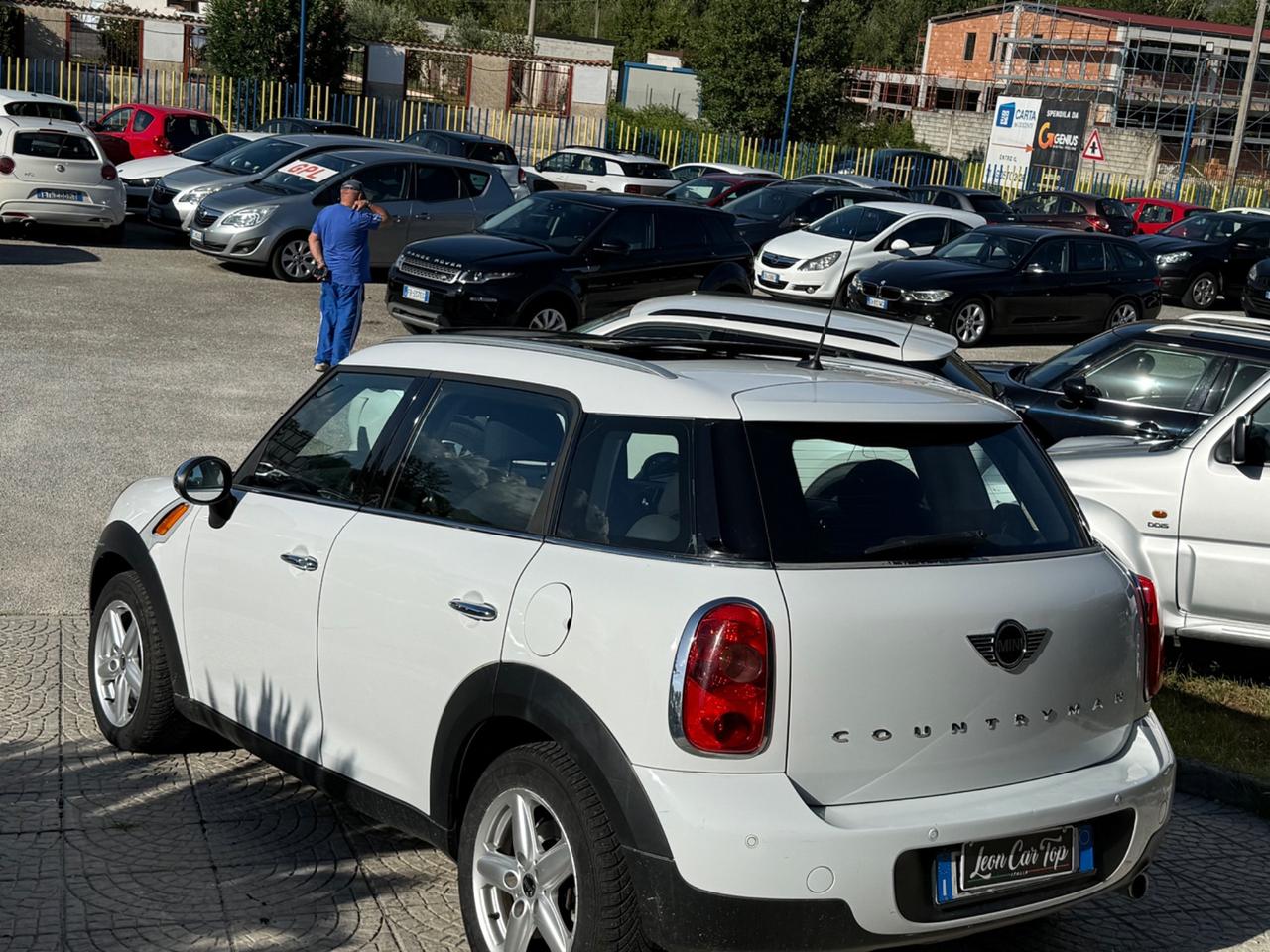 Mini Cooper D Countryman tetto apribile distribuzione fatta