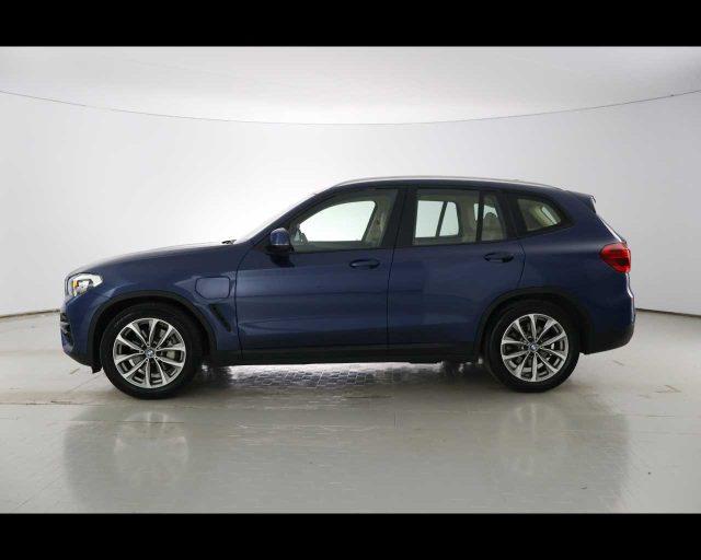 BMW X3 xDrive30e Business Advantage