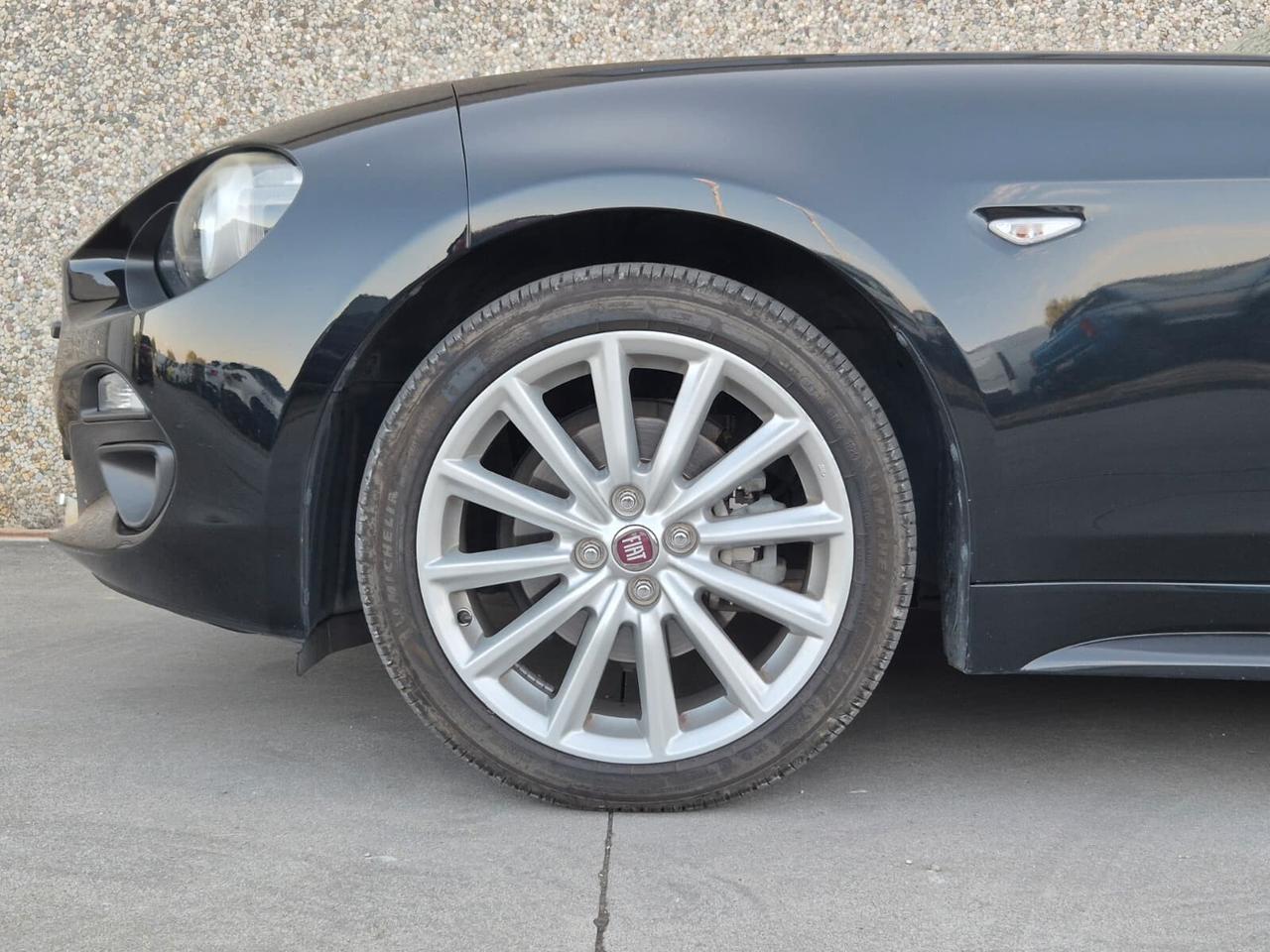 Fiat 124 Spider