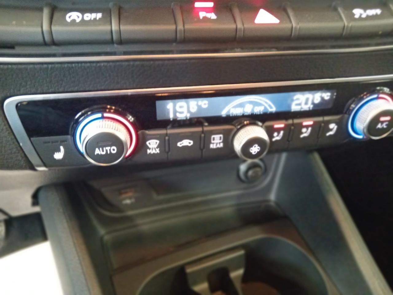 Audi Q2 30 TFSI Business Advanced