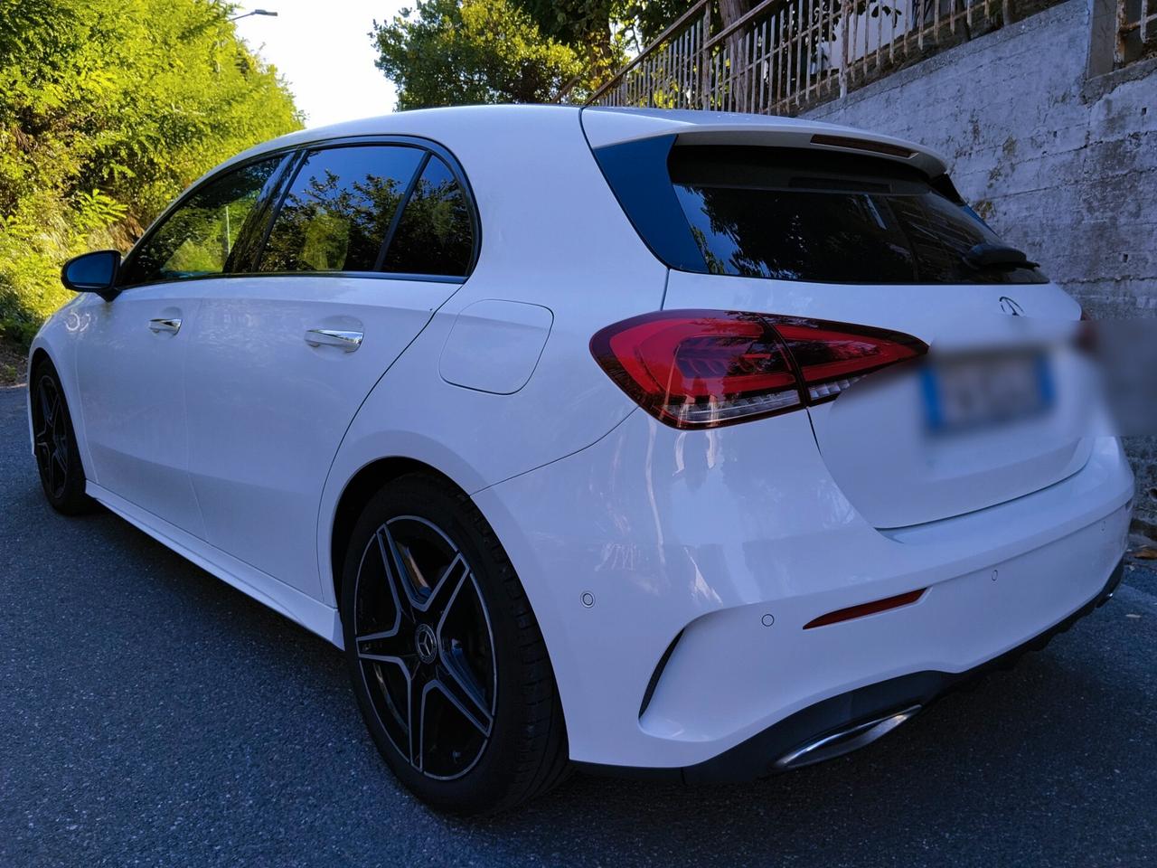 Mercedes-benz A 200 d Automatic Premium AMG