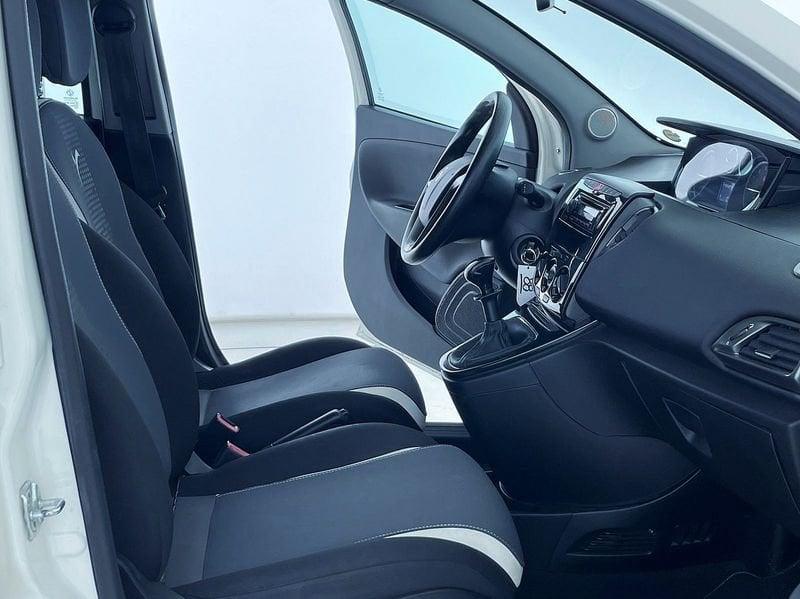 Lancia Ypsilon Ypsilon 0.9 Twinair 85 CV 5 porte Metano Ecochic Elefantino