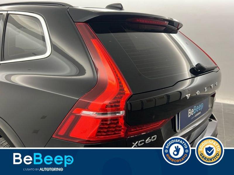 Volvo XC60 2.0 B4 MOMENTUM AWD AUTO