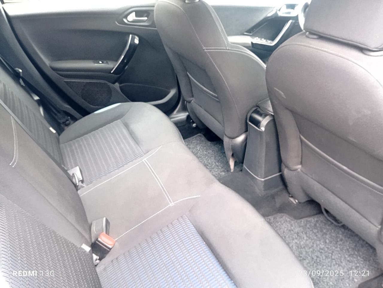 Peugeot 208 1.6 e-HDi 92 CV Stop&Start 5 porte Allure