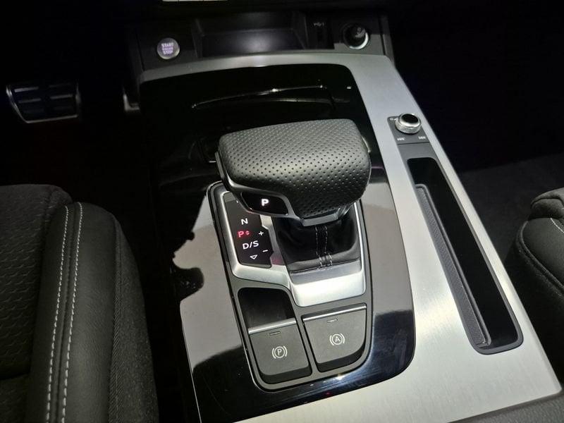 Audi Q5 II 2025 Sportback Sportback 2.0 tdi mhev+ S line edition quattro