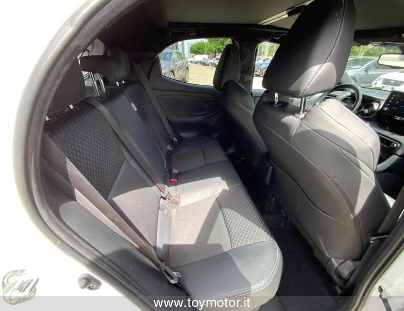 Toyota Yaris 4ª serie 1.5 Hybrid 5 porte Lounge