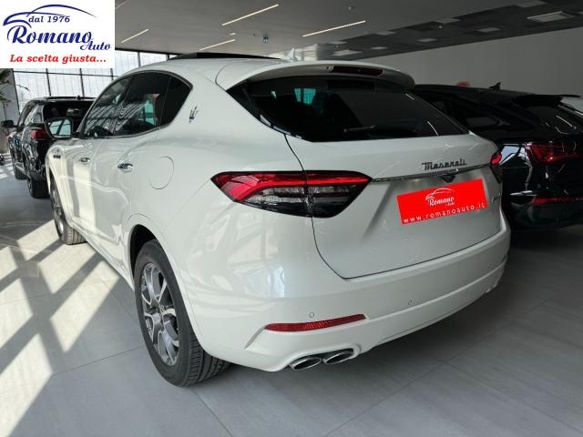 New Maserati Levante 2.0 mhev GT 330cv auto#TETTO APRIBILE!