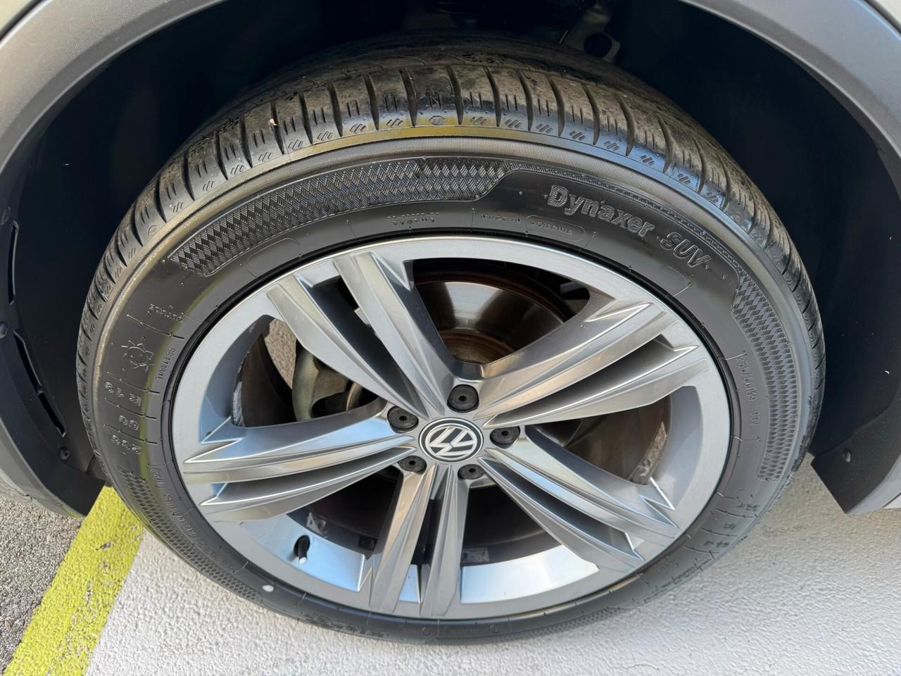 Volkswagen Tiguan 2.0 tdi R-Line 4motion 150cv dsg