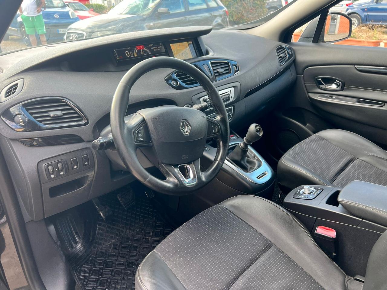 Renault Scenic Scénic XMod 1.5 dCi 110CV EDC Live