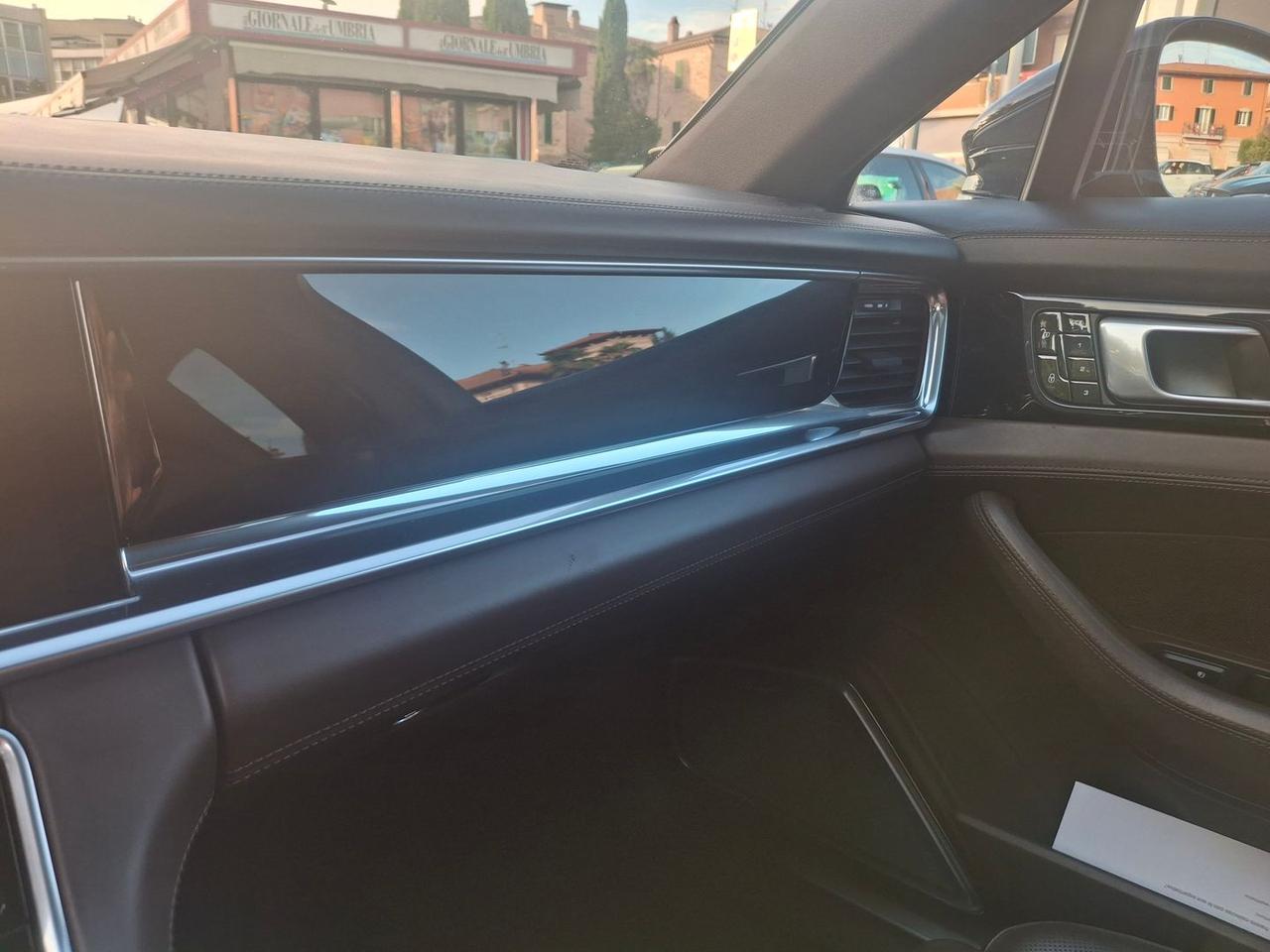 Porsche Panamera Executive #50369
