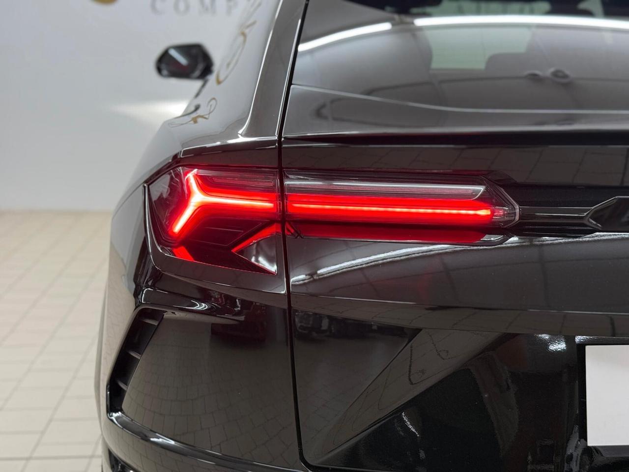 Lamborghini Urus 4.0