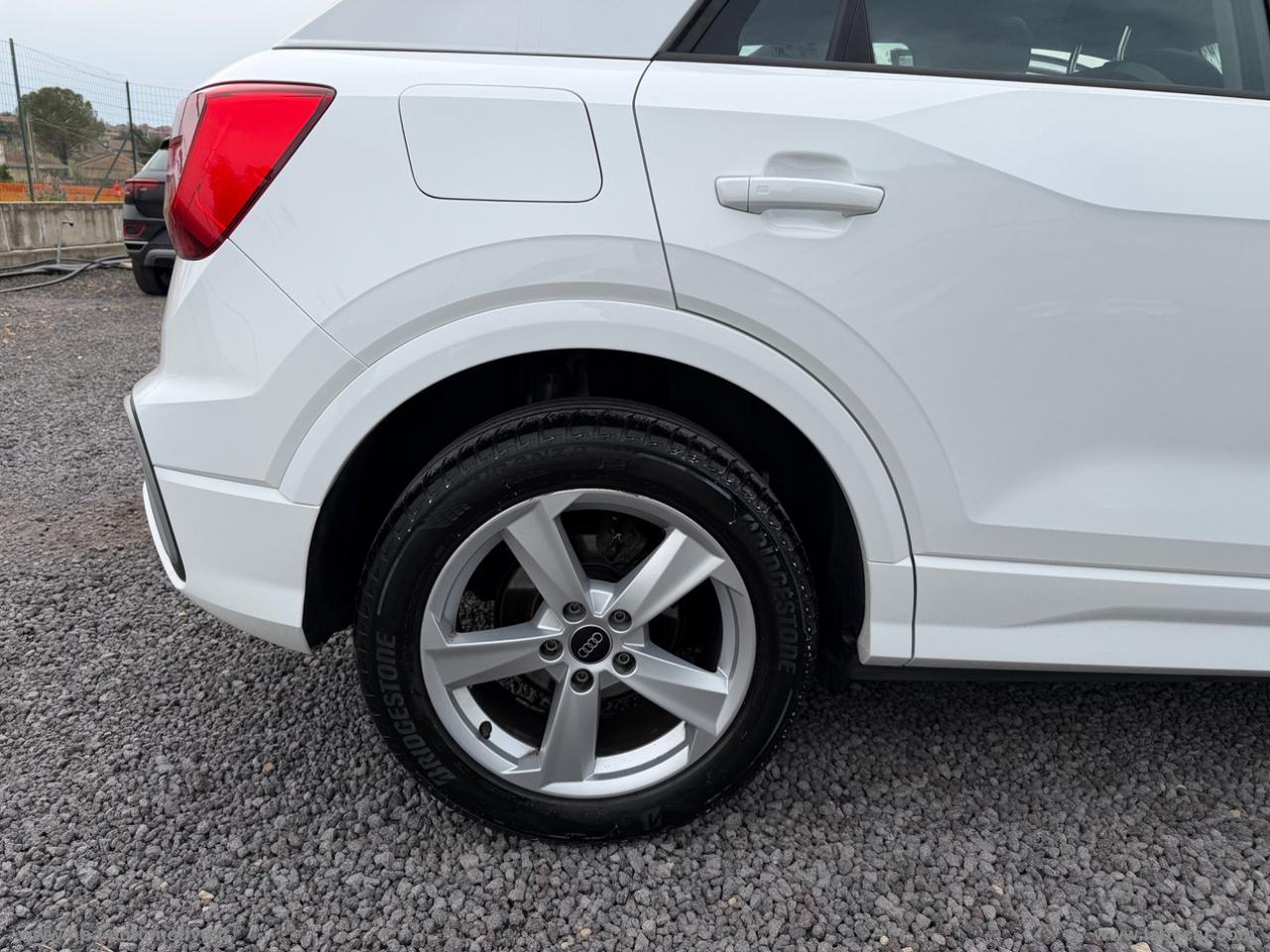 AUDI Q2 2.0TDI S-LINE VIRTUAL TETTO NAVI LED