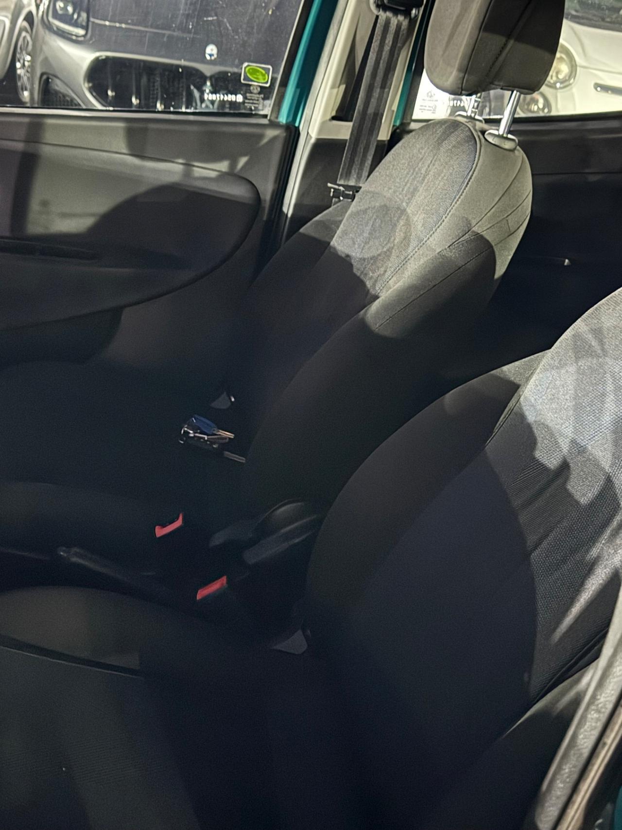 Lancia Ypsilon 1.3 MJT 16V 95 CV 5 porte S&S Platinum