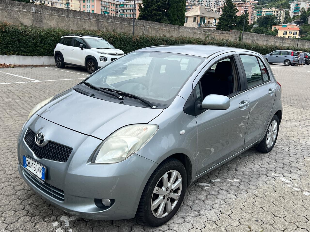 Toyota Yaris 1.3 5 porte km 60.000 - 2007 unico proprietario