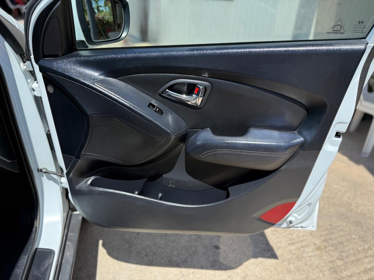 Hyundai iX35 2.0 CRDi 4WD Comfort KM CERTIF.