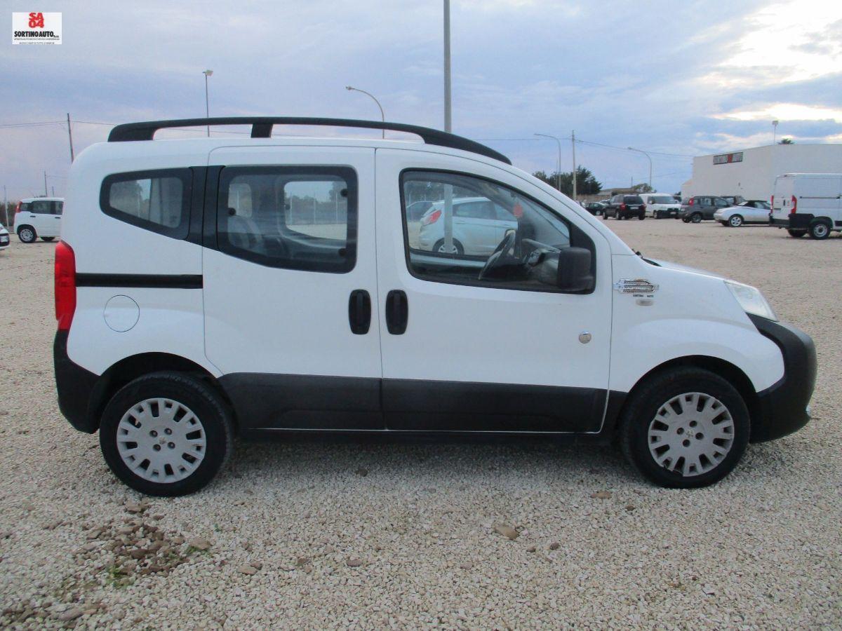 PEUGEOT Bipper Tepee 1.3 HDi 75 Outdoor-2011