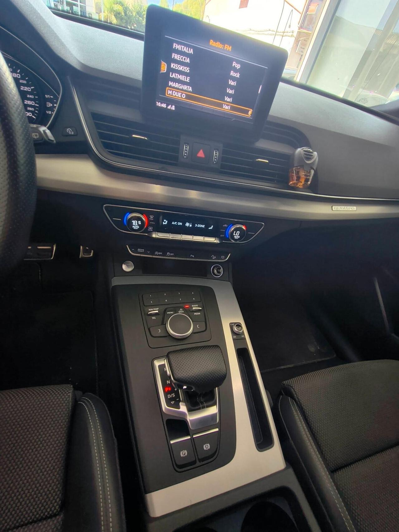Audi Q5 40 TDI quattro S line plus