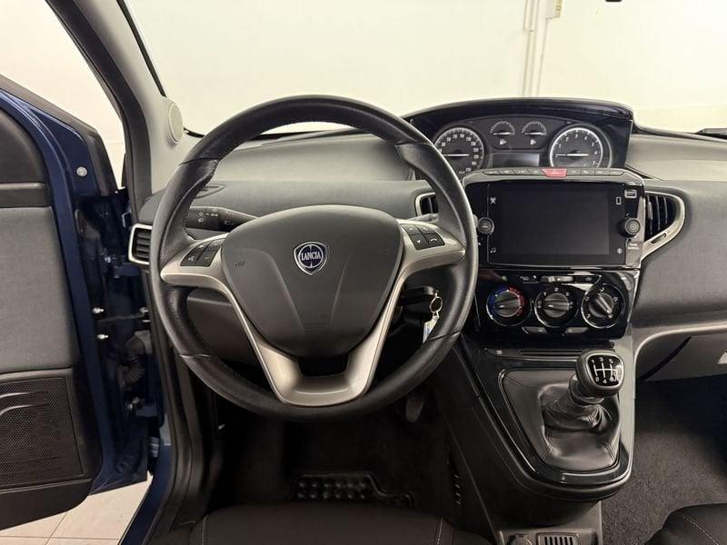 Lancia Ypsilon 1.0 FireFly 5 porte S&S Hybrid Gold