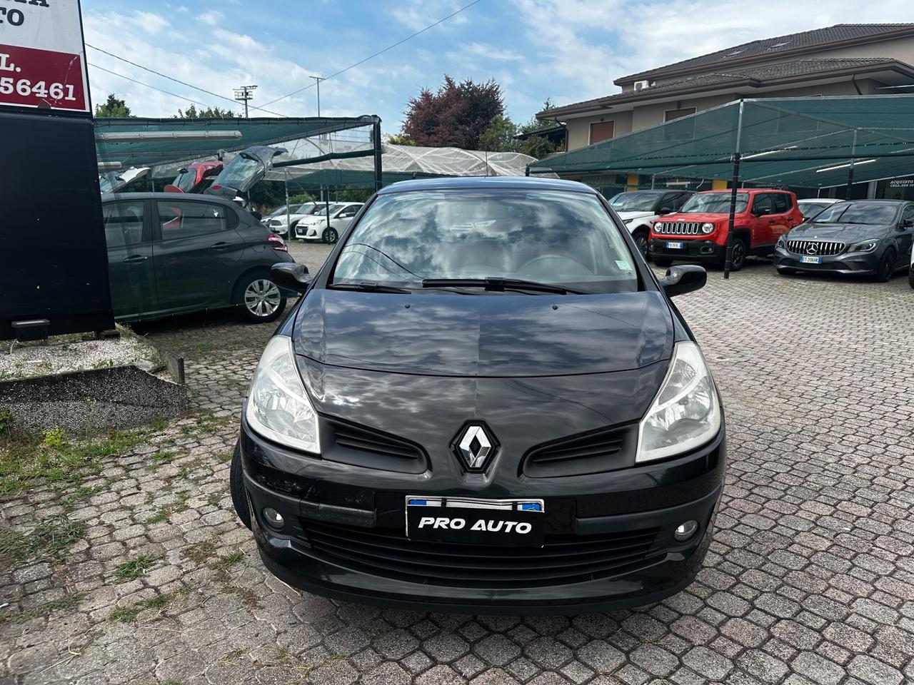 Renault Clio 1.2 16V 5 porte Dynamique