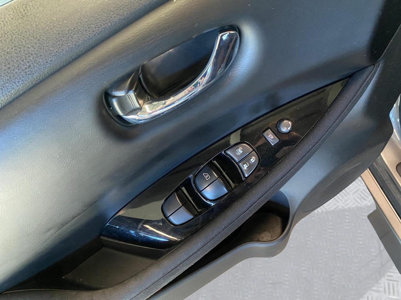 Nissan Leaf 40kWh N-Connecta 150cv
