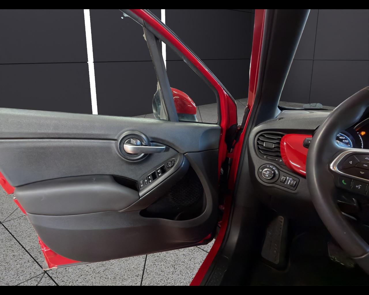 FIAT 500X 1.5 T4 Hybrid 130 CV DCT Cross RED EDITION!