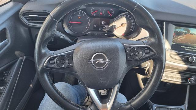 OPEL Crossland 1.2 12V Start&Stop Design & Tech