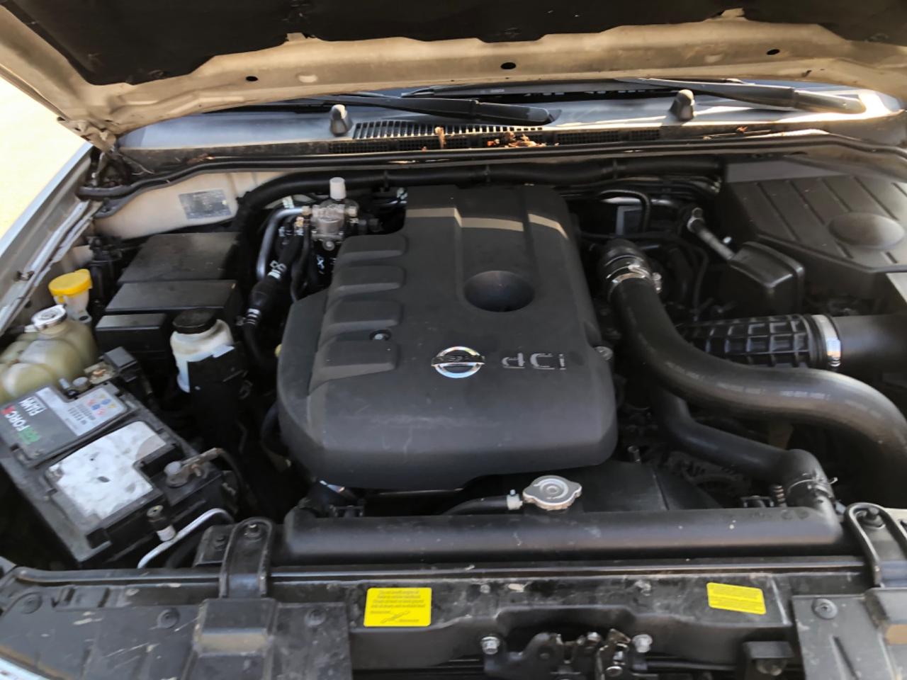 Nissan Pathfinder 2.5 dCi SE